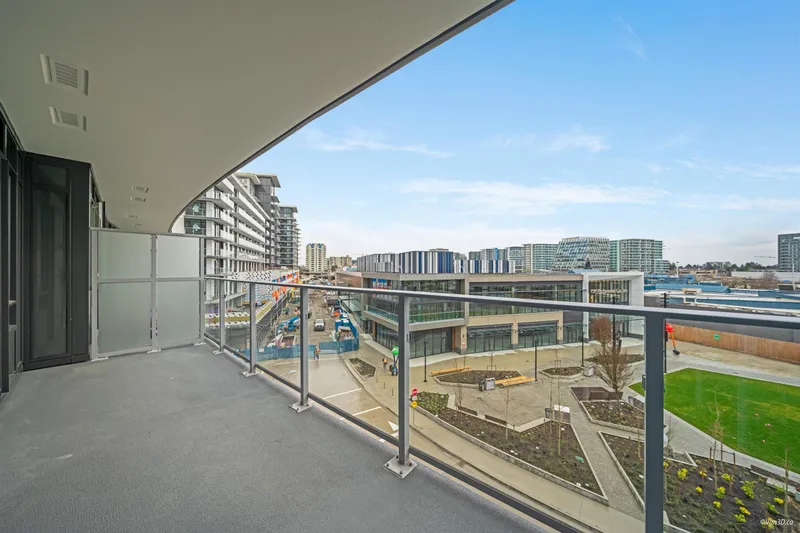 415 6788 MINORU BOULEVARD - photo 4 of 24