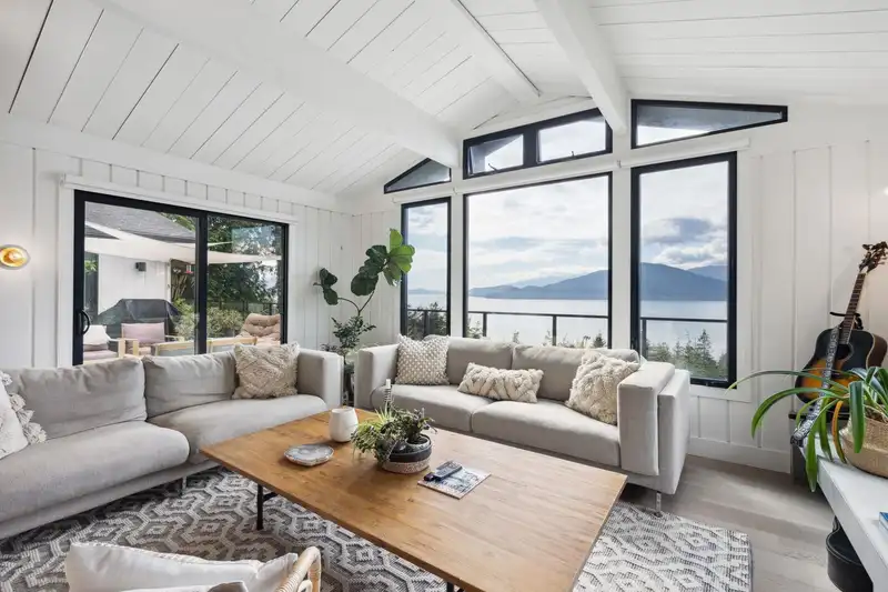 60 PANORAMA ROAD - photo 3 of 40
