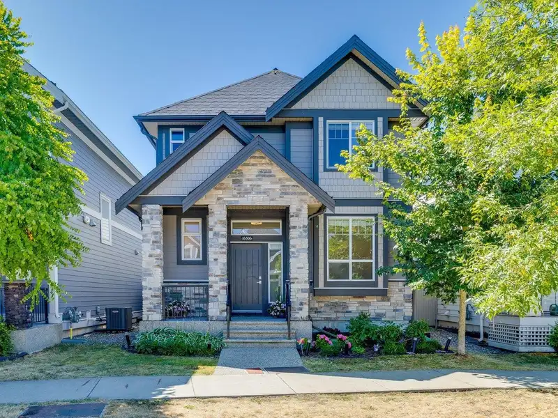 16506 25A AVENUE - photo 1 of 35