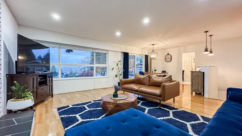 8594 SUNBURY PLACE - photo 3 of 25