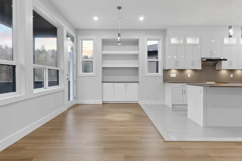 33941 PRENTIS AVENUE - photo 3 of 35