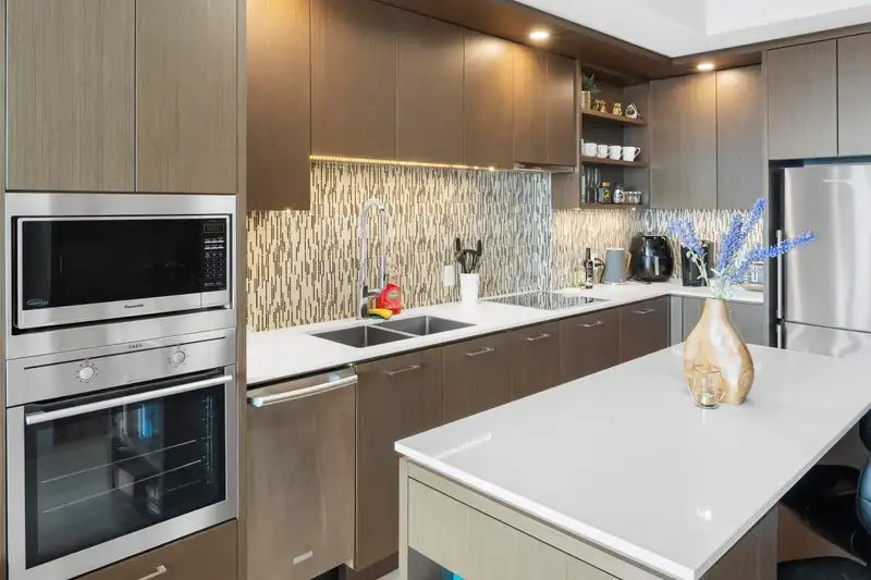 5004 13495 CENTRAL AVENUE - photo 4 of 13