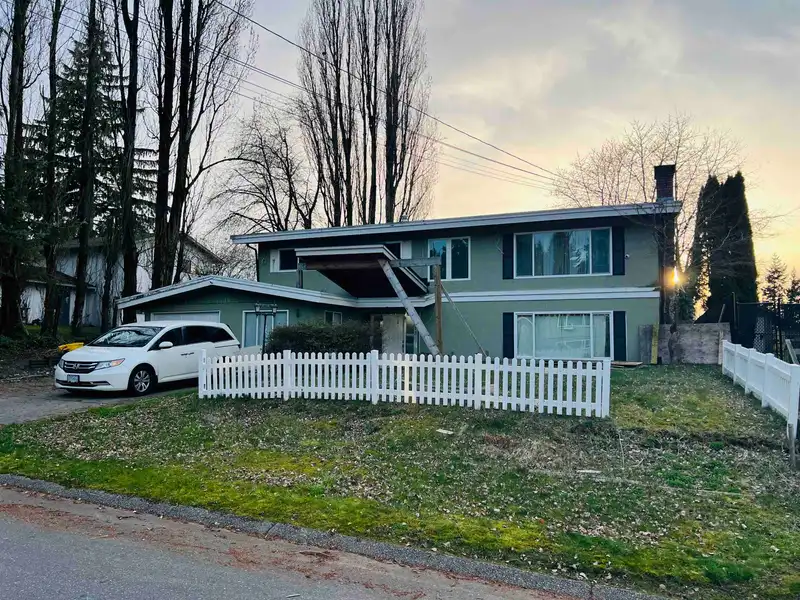 2713 MOORLAND STREET - photo 2 of 2