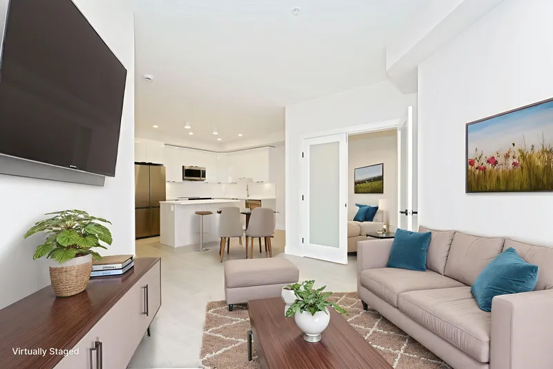 322 13458 95 AVENUE - photo 1 of 25