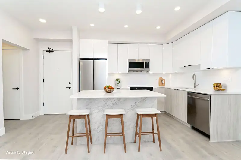 322 13458 95 AVENUE - photo 3 of 25