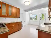 2087 E 26TH AVENUE - thumbnail 6
