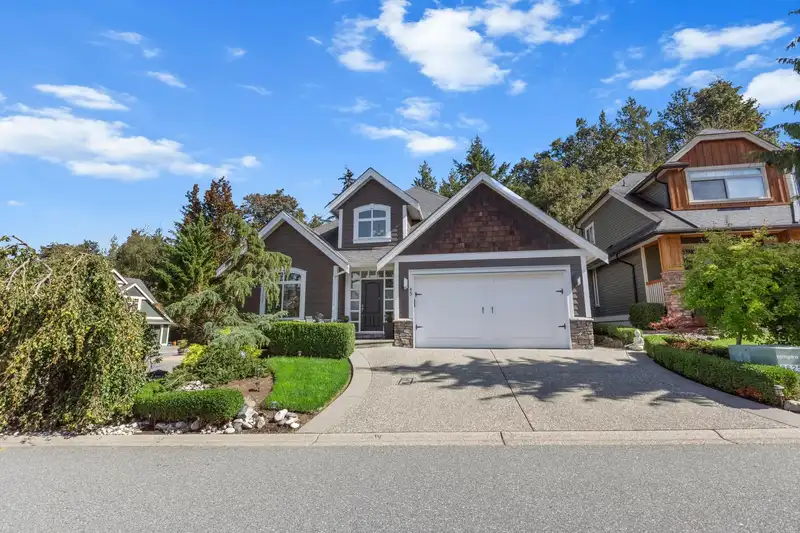 45 3800 GOLF COURSE DRIVE - photo 1 of 40