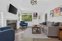 2218 E 11TH AVENUE - thumbnail 5