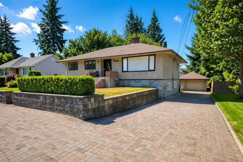 13668 LARNER ROAD - photo 1 of 2