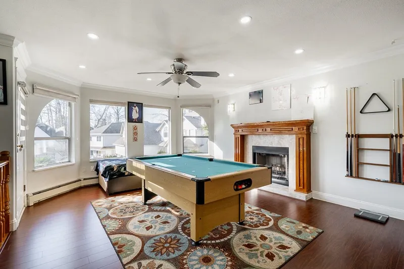 9136 137 STREET - photo 4 of 25