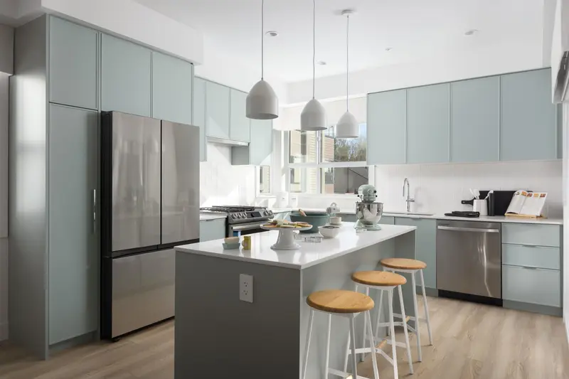 28 5378 198 STREET - photo 1 of 16