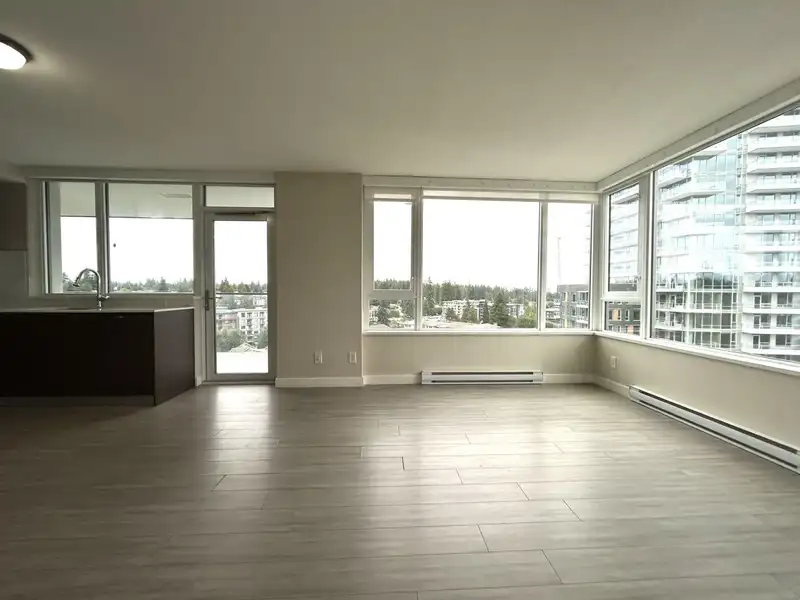 1707 570 EMERSON STREET - photo 4 of 23