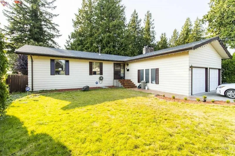 2355 GRANT STREET - photo 1 of 1