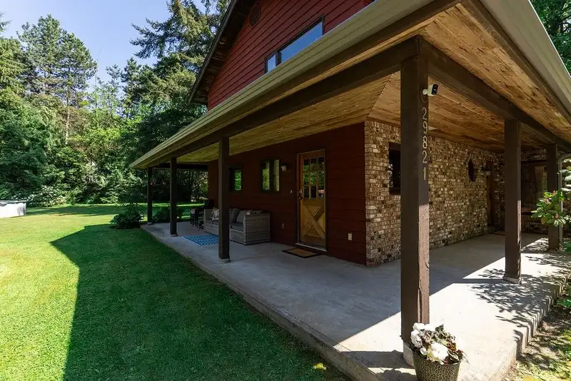 29821 CLARK AVENUE - photo 4 of 37