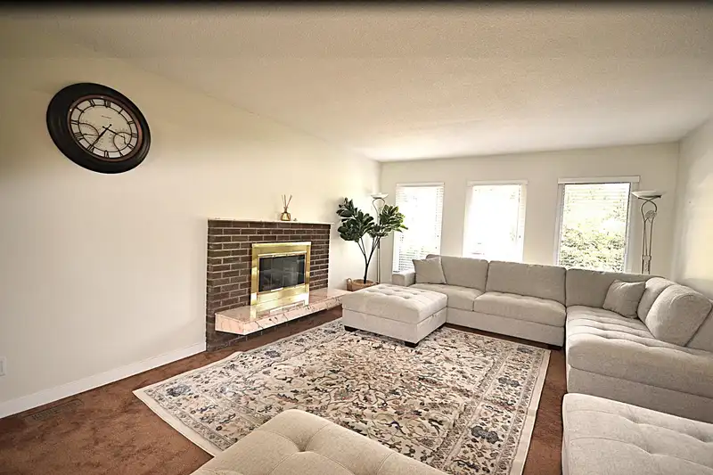 1410 LANSDOWNE DRIVE - photo 4 of 29