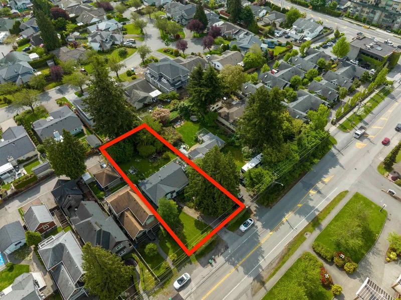 1682 140 STREET - photo 1 of 8