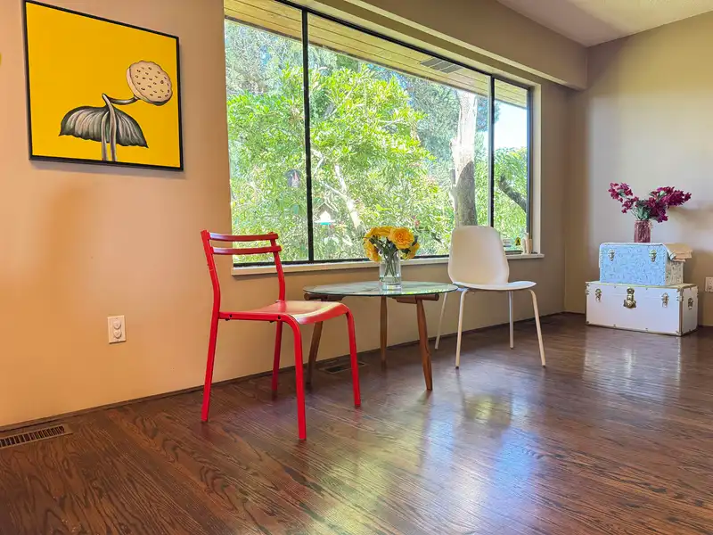 9560 GLENDOWER DRIVE - photo 1 of 25