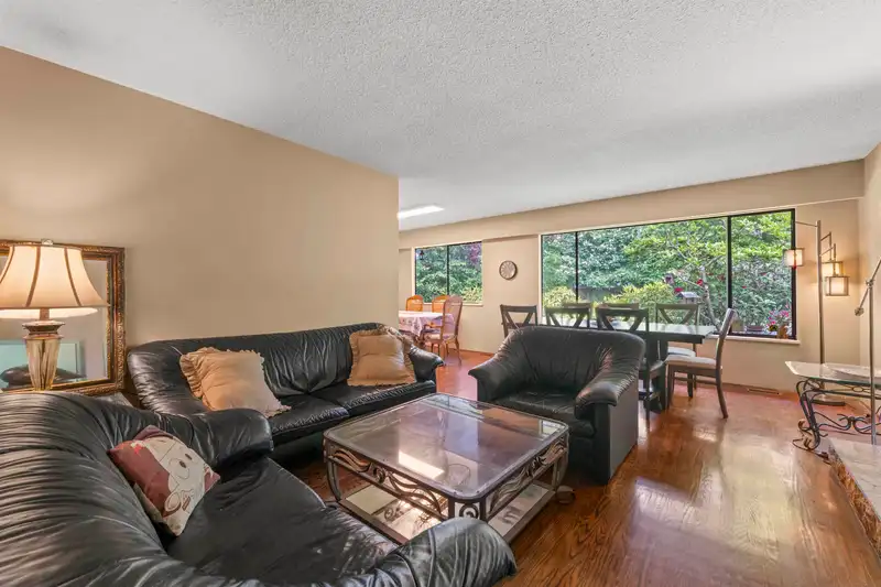 9560 GLENDOWER DRIVE - photo 3 of 25