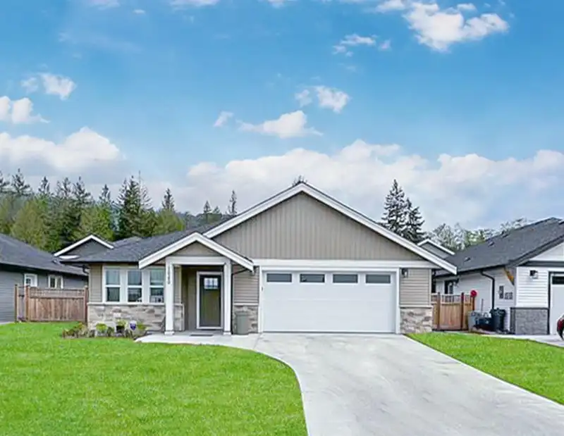 1040 CELIA CRESCENT - photo 1 of 18