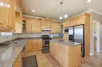14665 76A AVENUE - thumbnail 11