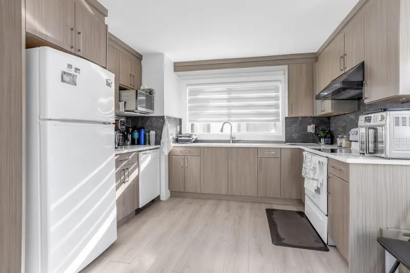 6257 MORGAN PLACE - photo 4 of 15