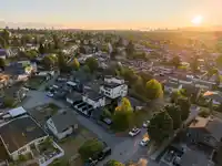 1 3428 MONS DRIVE - thumbnail 27