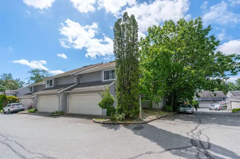 3646 BRAHMS AVENUE - photo 3 of 32