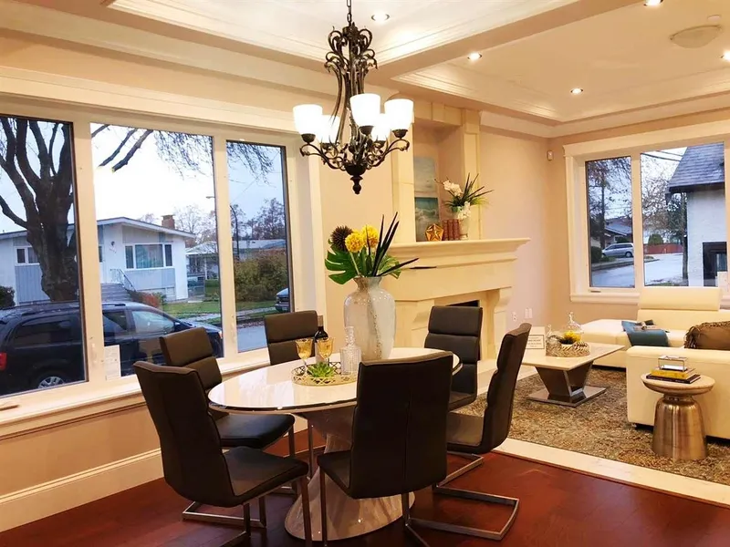 3101 E 46TH AVENUE - photo 3 of 22