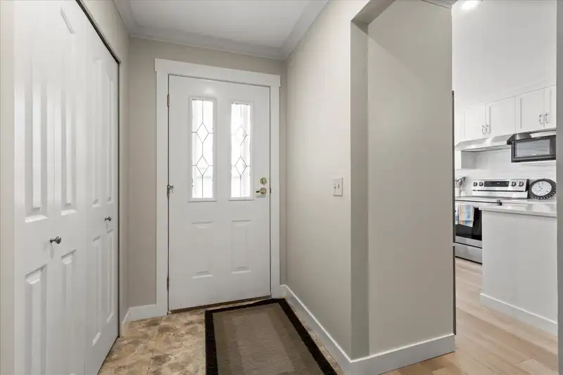 41 1450 MCCALLUM ROAD - photo 4 of 33
