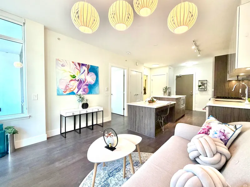 408 258 NELSON'S COURT - photo 4 of 25