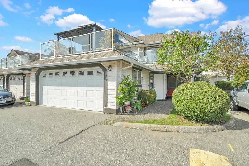 122 3080 TOWNLINE ROAD - photo 1 of 35