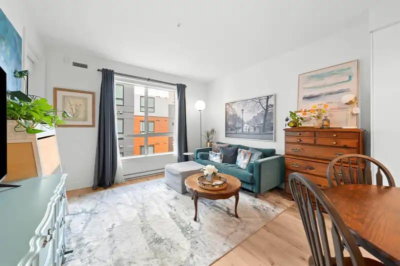 422 3131 MURRAY STREET - photo 3 of 31