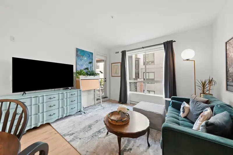 422 3131 MURRAY STREET - photo 4 of 31