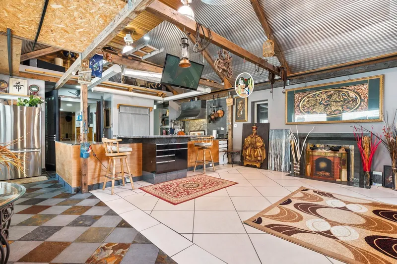 1867 SALISBURY AVENUE - photo 4 of 25