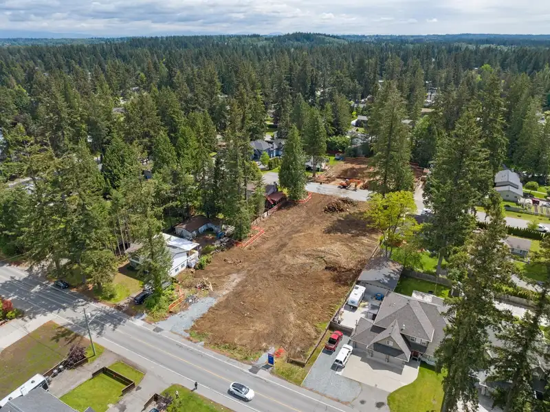 20344 42 AVENUE - photo 4 of 18