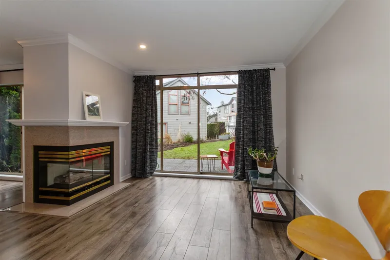 79 323 GOVERNORS COURT - photo 4 of 25