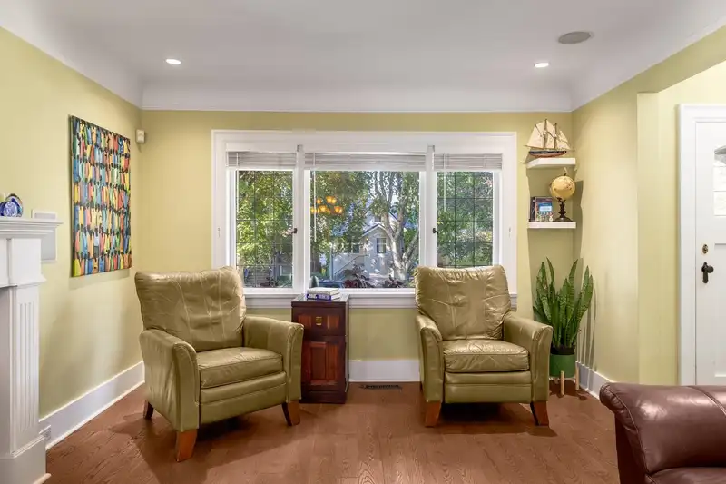 3432 W 13TH AVENUE - photo 4 of 40
