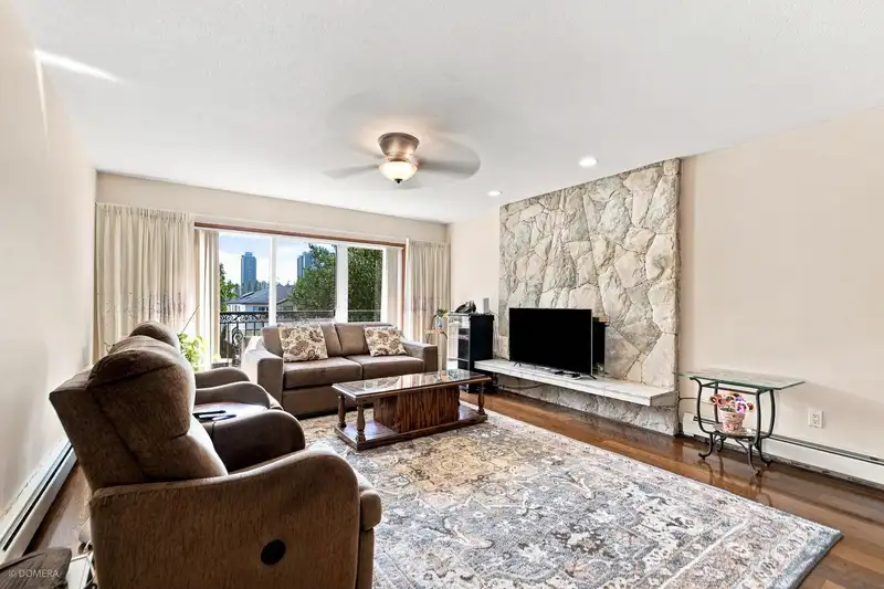 4663 UNION STREET - photo 2 of 33