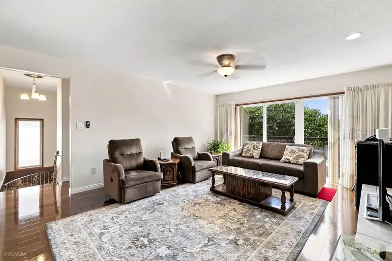 4663 UNION STREET - photo 4 of 33