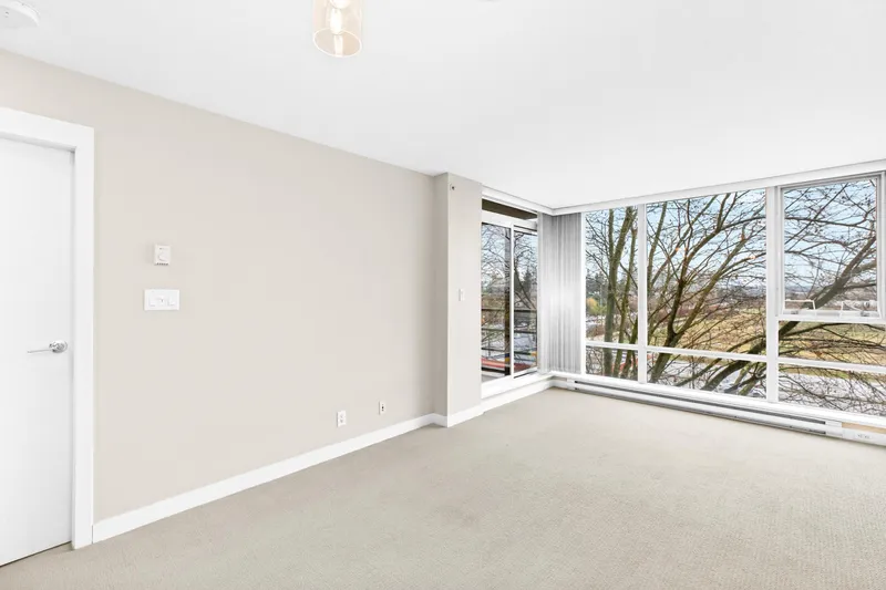 506 9171 FERNDALE ROAD - photo 4 of 25