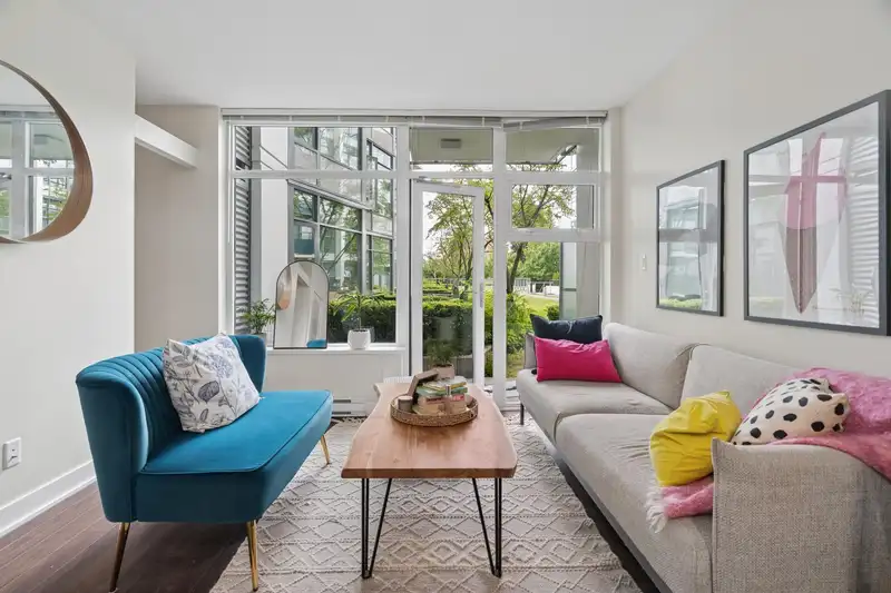 131 1777 W 7TH AVENUE - photo 1 of 26