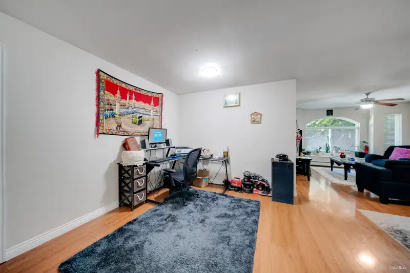 8863 KING GEORGE BOULEVARD - photo 3 of 23