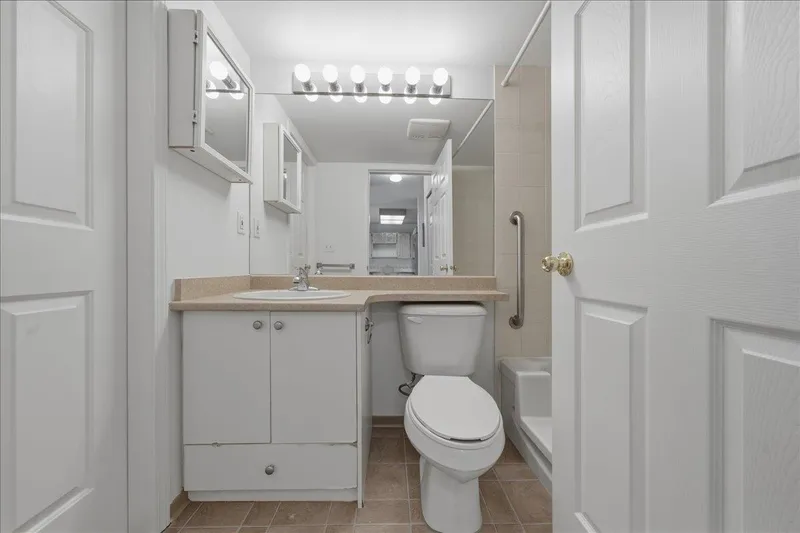 103 99 BEGIN STREET - photo 4 of 25