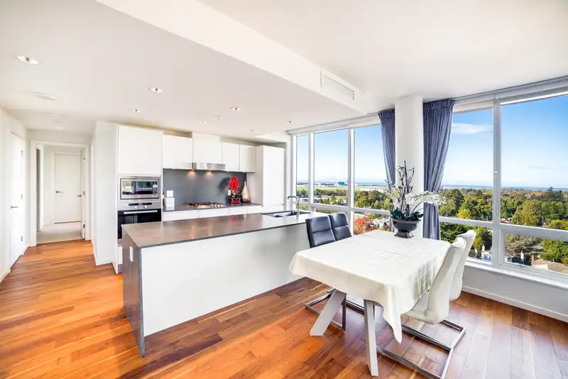 1501 8588 CORNISH STREET - photo 3 of 30