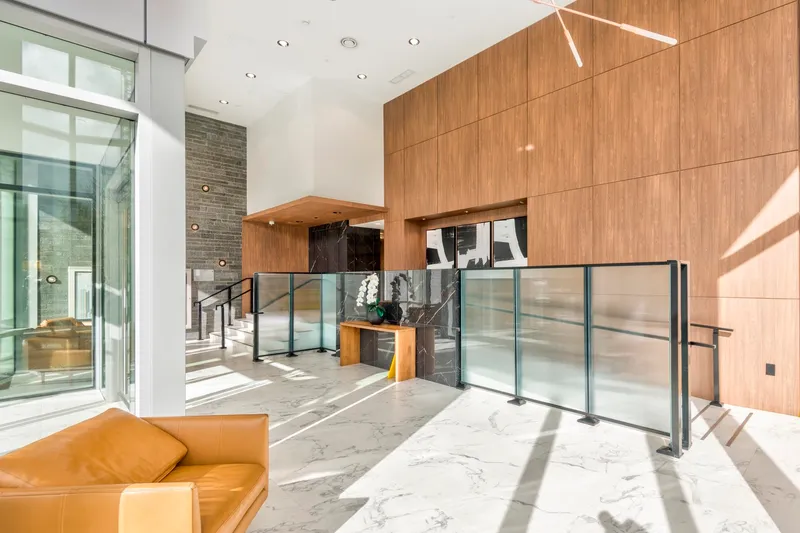 603 555 SYDNEY AVENUE - photo 3 of 25