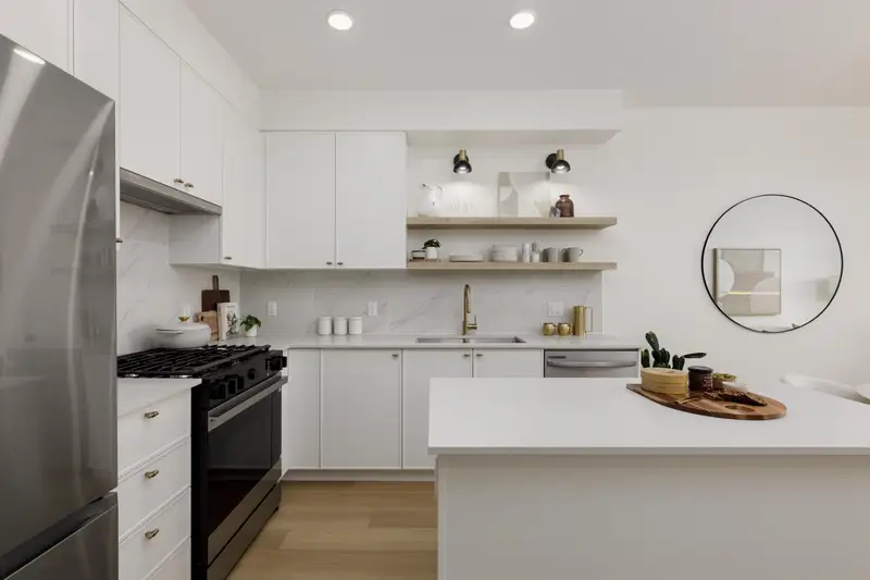 606 215 MCBAY LANE - photo 2 of 17