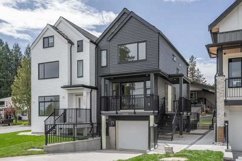 2665 SUNNYSIDE STREET - photo 3 of 31