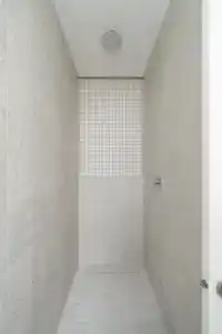 2 4161 WINDSOR STREET - thumbnail 17