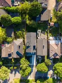 2 4161 WINDSOR STREET - thumbnail 36