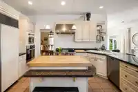 5425 ANGUS DRIVE - thumbnail 14